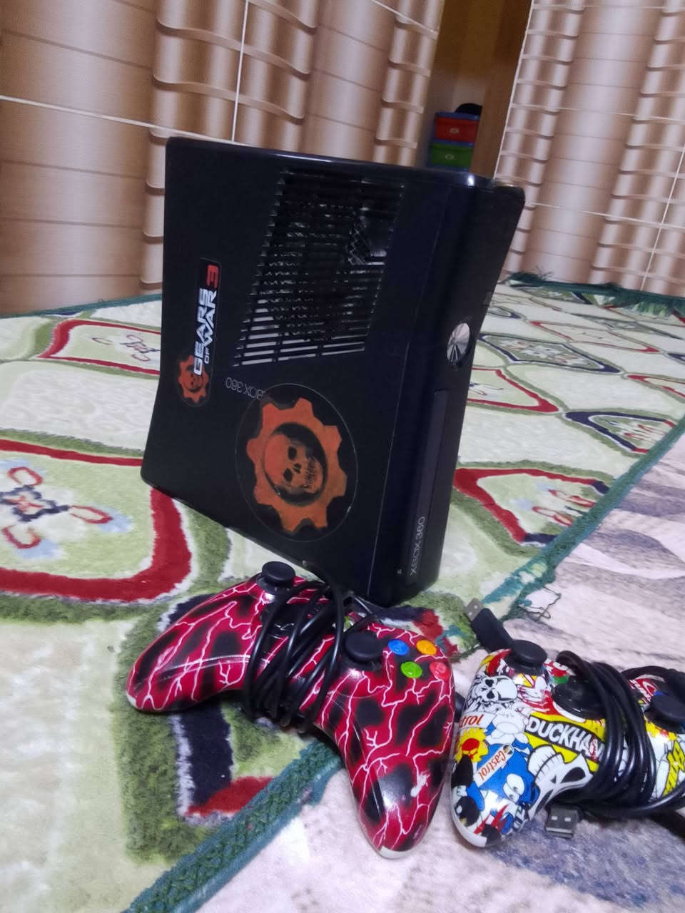 سلام عليكم اكس بوكس 360نضيف بمعنه الكلمه جهاز لوك يدات 2 العاب بي شرط من كلشي سعر 95بي مجال بصيط


**إذا كنت صاحب هذا الإعلان وتريد حذفه لأي سبب، رجاءا أرسل رسالة إلى الدعم الفني**