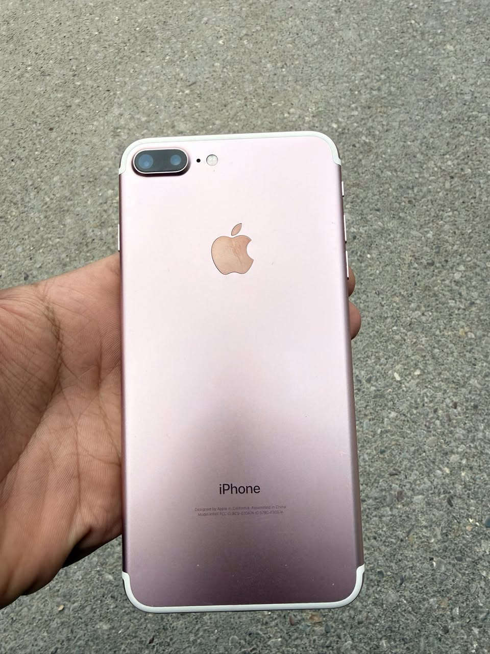 مكلف بل نشر 
130وبي مجال 
عنواني دوانيه حي الفرات 
***********
ايفون 7بلص ذاكره 256
بطاريه 100
نضافه100٪
هستوني مبدله شاشه وبطاريه
