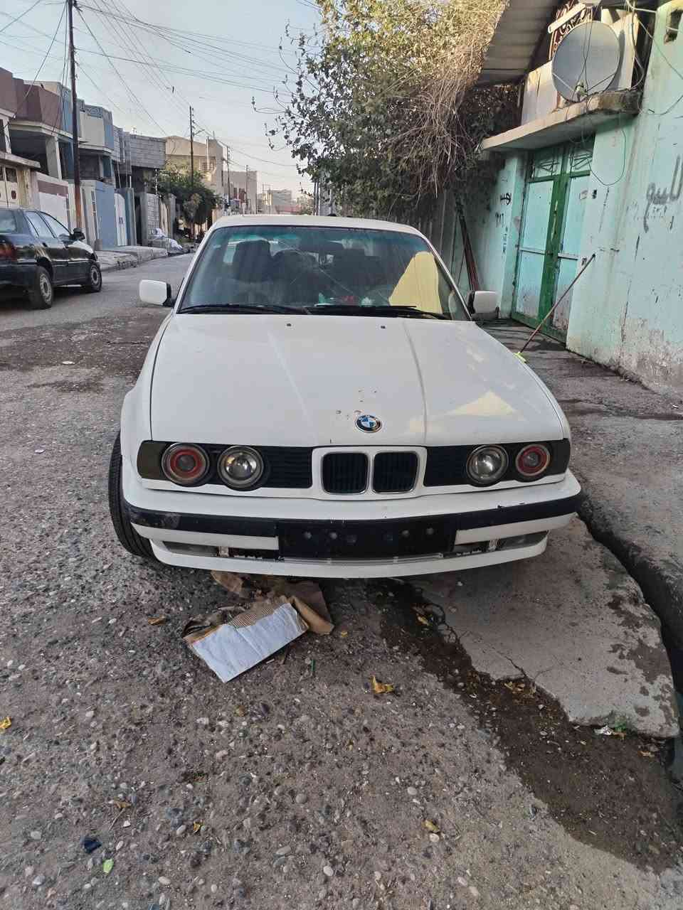بي ام للبيع مستعجل حجم ٥٢٥ بلادي بدون صبغ شرط التحويل السعر ٣٥ وبيها مجال بصيط شراي اتصل وتعال شوف مكان السياره الموصل حي الانتصار ***********
