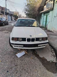 بي ام ٥٢٥ • بدون صبغ • الموصل حي الانتصار