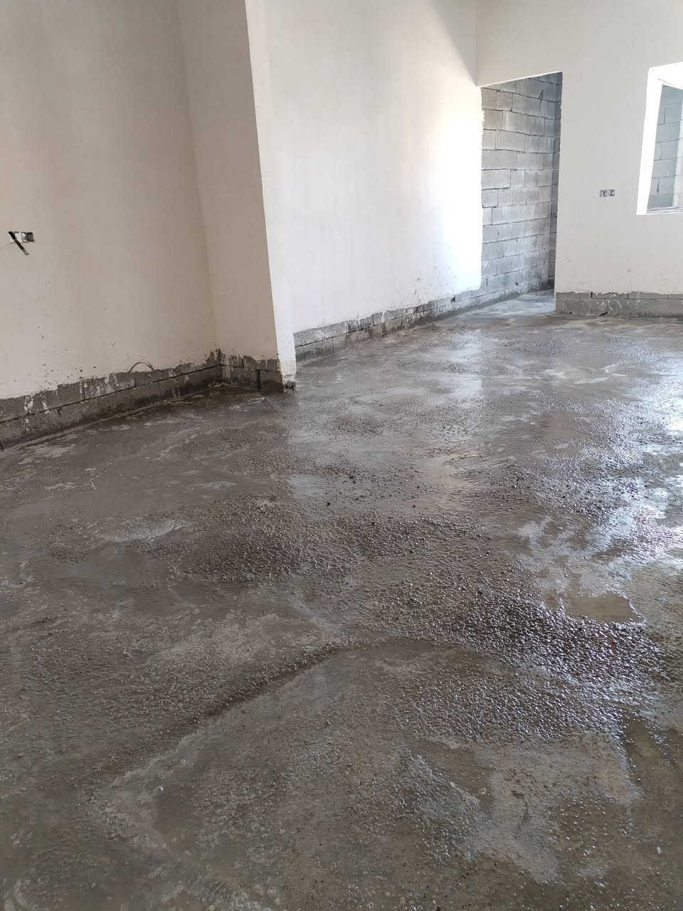 للبيع
بيت ١٠٠ متر هيكل كامل مع بيتونه
بياض وتاسيس كهرباء وماي وكهرباء رئيسي واصل
العنوان كركوك منطقة ٥٥
السعر ٢٠ ملیۆن وبي مجال
للمزيد اتصل بالرقم
***********
