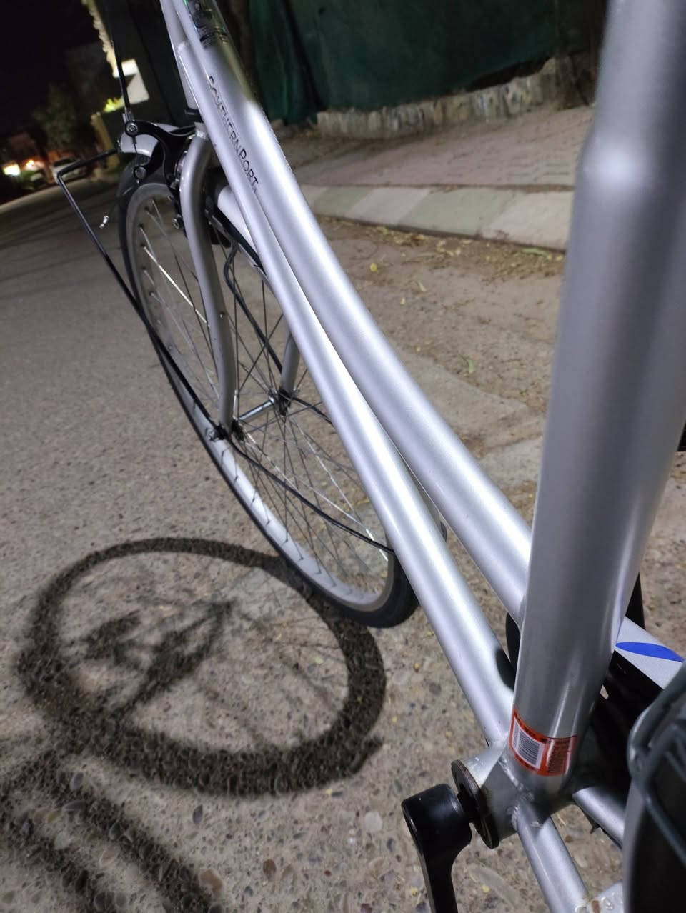 سلام عليكم ورحمه الله وبركاته اخوان للبيع باسكيل ياباني فول حجم 26 موديل 2020 لون رصاصي مميز ويلات عدله الباسكيل حيل حيل نضيف كله بلادي..... قفل سري كشن جديد الباسكيل مابي زنجار.... الـســعـر 95الف بي مجال للطيبين عنوان كركوكك
رقم التواصل أو متواجد ع الفيسبوك ،👈***********👉بي واتساب هم
