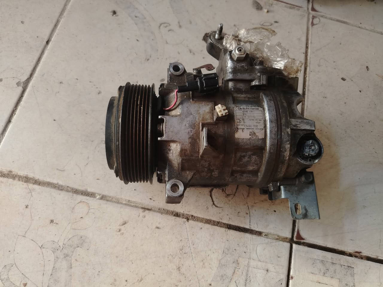 السلام عليكم
كمبريسر سياره انفنتي للبيع مكينه 6سلندر 3.5
سعر ٧٥ نضيف وشغال


**إذا كنت صاحب هذا الإعلان وتريد حذفه لأي سبب، رجاءا أرسل رسالة إلى الدعم الفني**