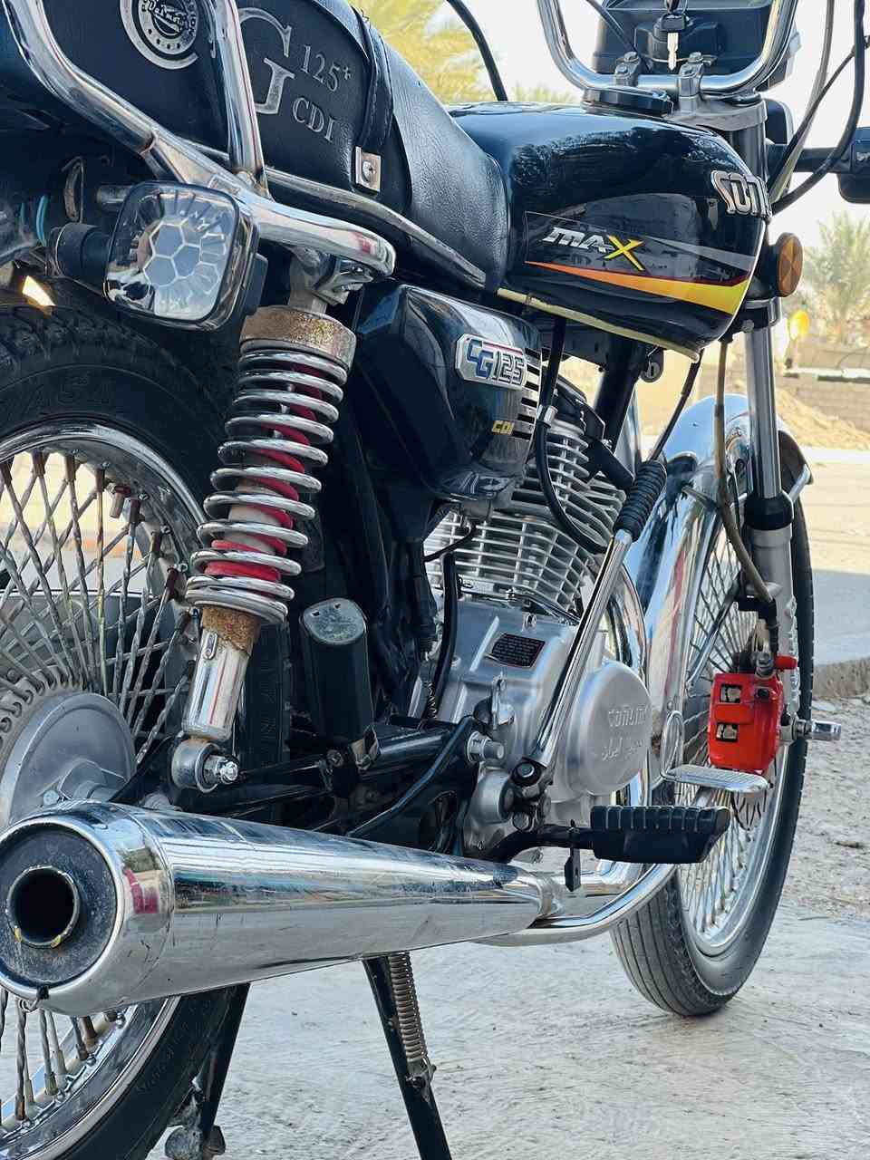 درجة تايكر موديل 2023 نظافه فول ما مفتوحة بعد جديده للبيع ***********
