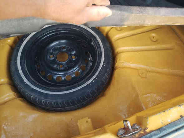 السلام عليكم سايبه موديل 16 رقم بغداد بسمي مصفره هيئه وغرامات محرك وكير مكفوله سياره بيه جاملغ صبغ الخلفي فقط صدر جديد مكان سياره بغداد سياحي قرب حيل بتول السعر ب٤٢ وبيه مجال الشراي *********** تصل
