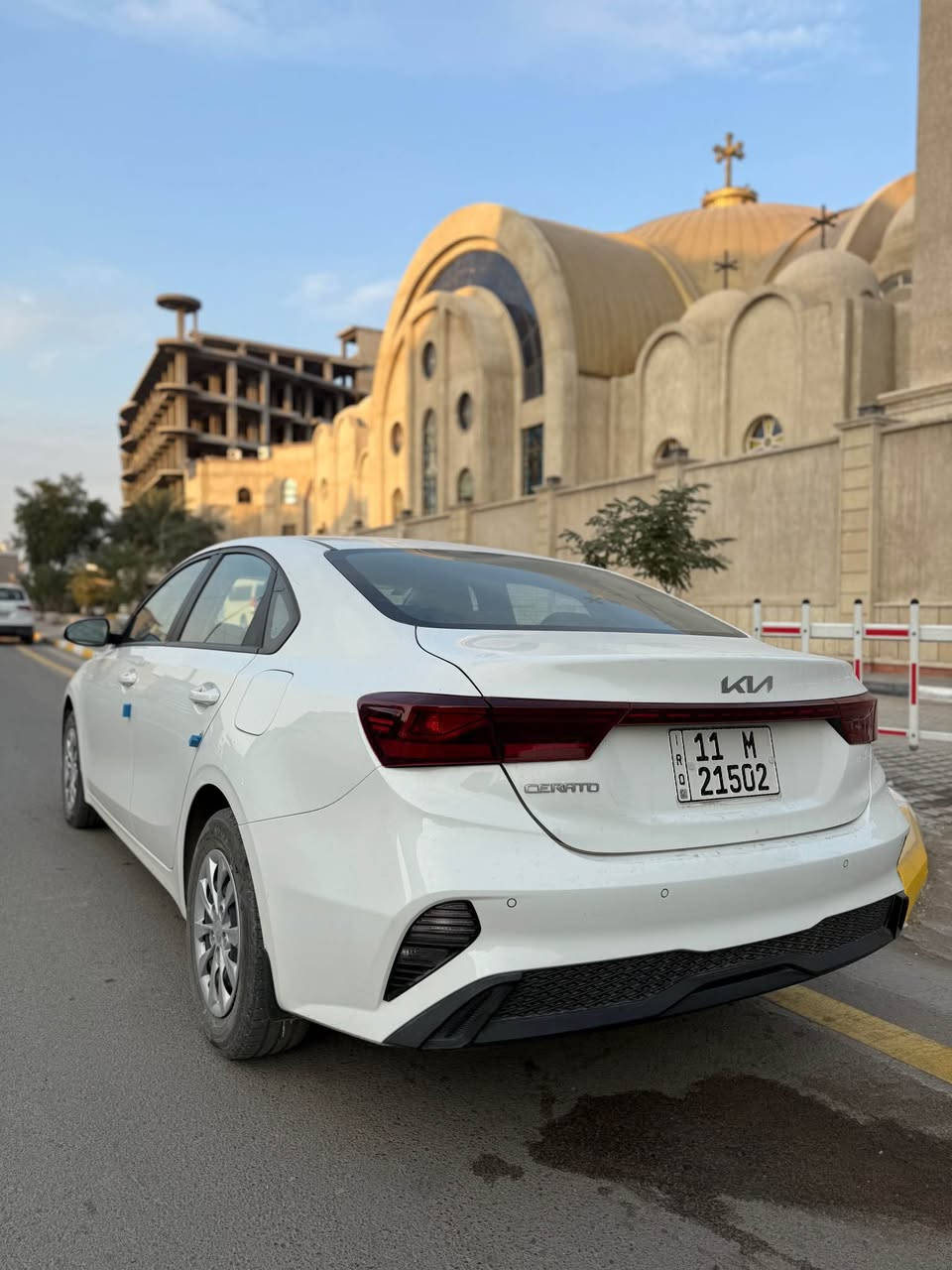 السلام عليكم عندي كيا سيراتو محرك 2000 ماشيه 6 الف رقم بغداد دولي بسمي السياره مغلفه كشنات وارضيه جلد درجه اوله وبعدها بحال الوكاله مكفوله مديل 2023 السعر 180 مكاني بغداد زيونه للاستفسار الاتصال ع *********** بغداد, العراق
