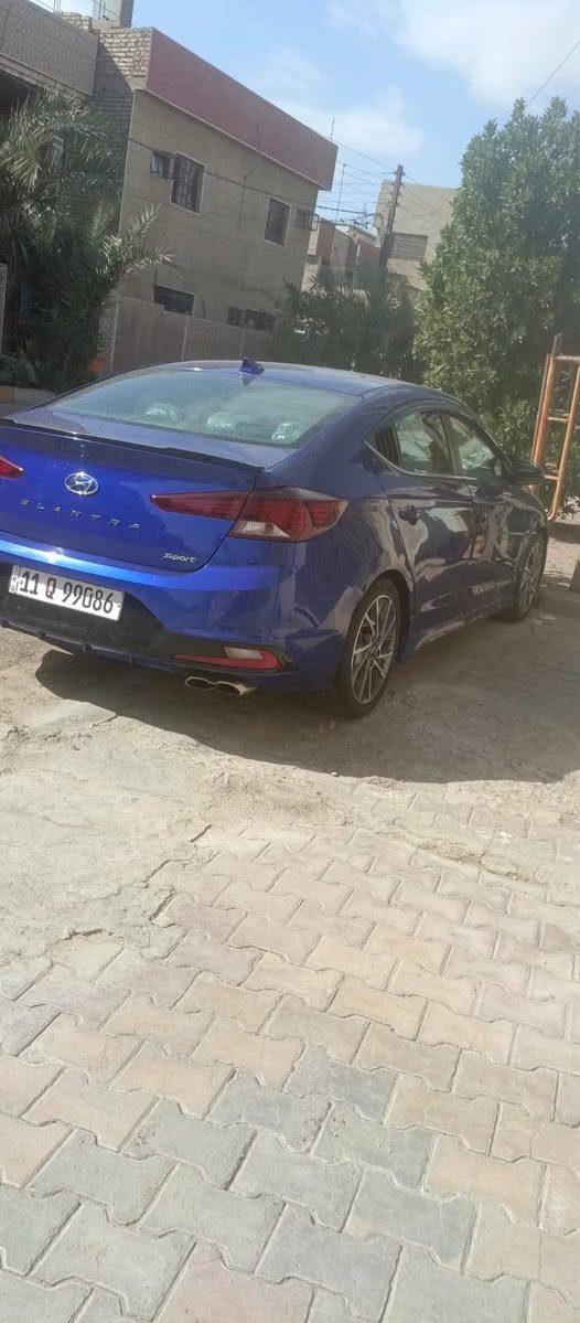 النترا موديل ٢٠٢٠ سياره حادث بسيط بدون تبديل ليبل واحد صبغ باب فقط تخم تاير جديد ويل كب لون جويتي السعر ١٣٠ مجال بسيط جدا الاتصال على الرقم
  0771 457 7465 بغداد, العراق
