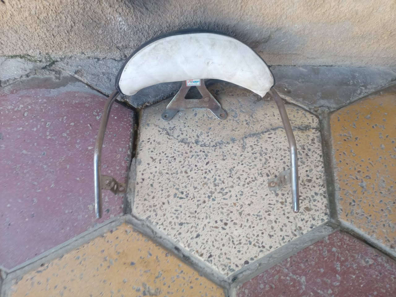 سلام عليكم 🤍
صالنصه ماجسته بلاديه.
تجوه مال ماجسته بلاد
تجوه بوري عالي بلاد
راسني خاص وبيك خير ودلل
*********** واتساب فقط
