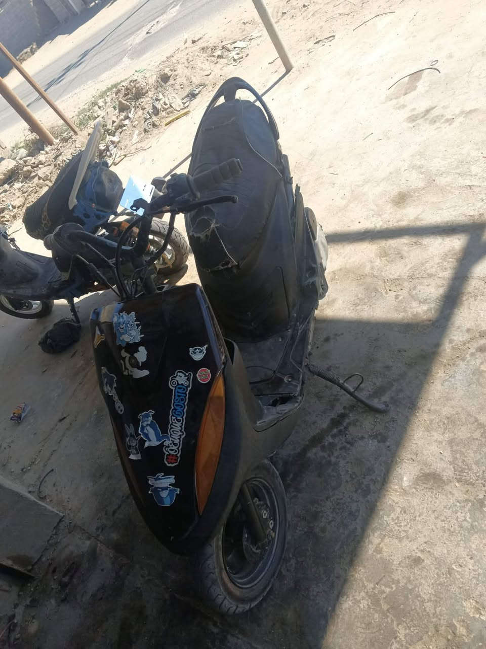 سلام عليكم دراجه ماكس عدله لل بيع سعر ٣٠٠وبيهه مجال الدراجه كامله بس ينراد الهه ترتيب بيهه نقوصات


**إذا كنت صاحب هذا الإعلان وتريد حذفه لأي سبب، رجاءا أرسل رسالة إلى الدعم الفني**