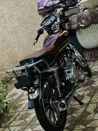 سيفان موديل 2024 للبيع يرادلهه ملاحضات بسيطه سعر 500  للتفاصيل   07821...