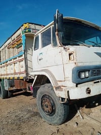 هينو لبيع محرك سكانيا سعر 7 م 07724038139