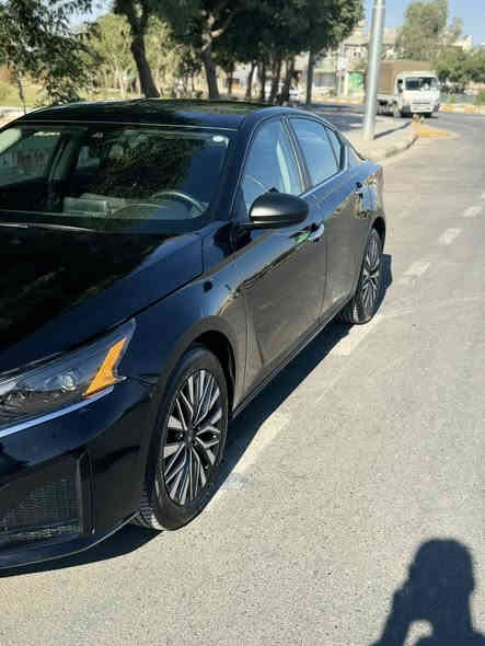 nissan altima 2024 sv  نیو مواسەفات
تازە كردومە بە ناوی خۆمەوە بێ كێشە ١ دینار مەسڕەفی نییە
ڕاداری پێش و پشتو خەتی جادە
كوشن كارەبا
١ پارچە بۆیاخ
بەس بۆنیتی بۆیاخە چەمەلوخ سەكن گۆڕاوە بە بیلاد بەس ئێرباگی سوكان تەقیوە
اا هەزار ڕۆشتووە 
سعر ١63 مەجال
***********
شوێن//كەلار
