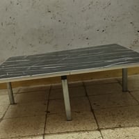 ميز طعام • جلسة عربية • استخدام قليل