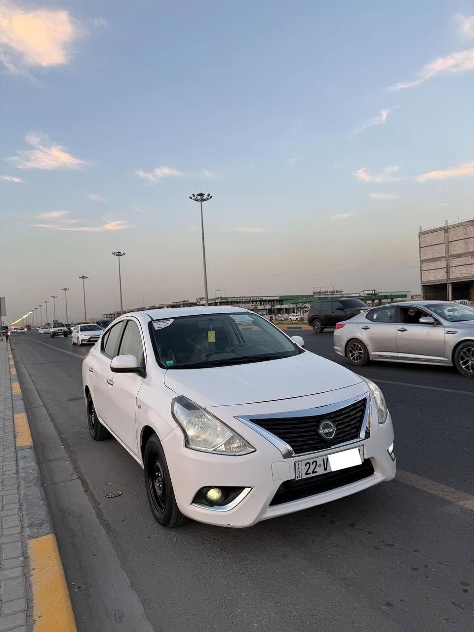 نيسان سني 2024 هندي بليته زركه شباك جديد 
سياره بيه جاملغ والبنيد تبديل وبارد قليل 
رقم أربيل بأسم شركه ماشيه 40
 مكاني بصره سعر 110
الاستفسار ***********
