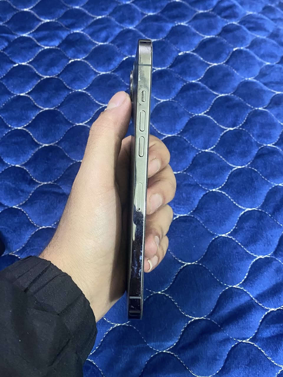 آيفون 12برو ماكس
جهاز كلش نضيف ما مفتوح وما مبدل اي شي بي 
ذاكره 256 بطاريه 77 ساعاته ناصيات فقط جهاز الله شاهد نضيف سعر 550 وبي مجال قليل مكان بغداد الثعالبه ***********
