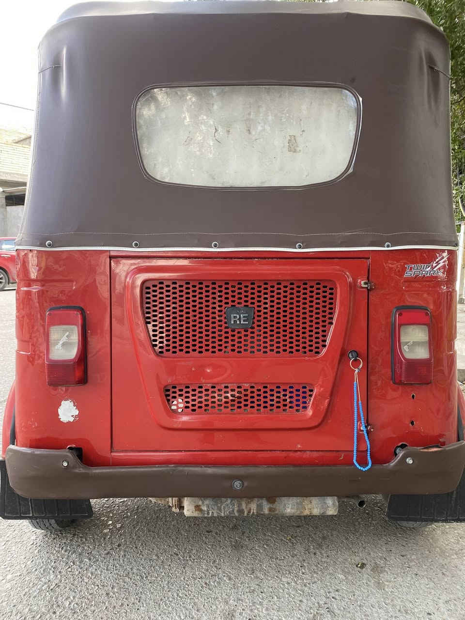 سلام عليكم تكتك موديل 2022شهر 7 رقم وسنويه كفاله عامه بيه بس ضربه بسيطه بل صفحه المكينه مكفوله السعر 9وبيه مجال حك الجيه عنواني الشعله اجكوك


**إذا كنت صاحب هذا الإعلان وتريد حذفه لأي سبب، رجاءا أرسل رسالة إلى الدعم الفني**