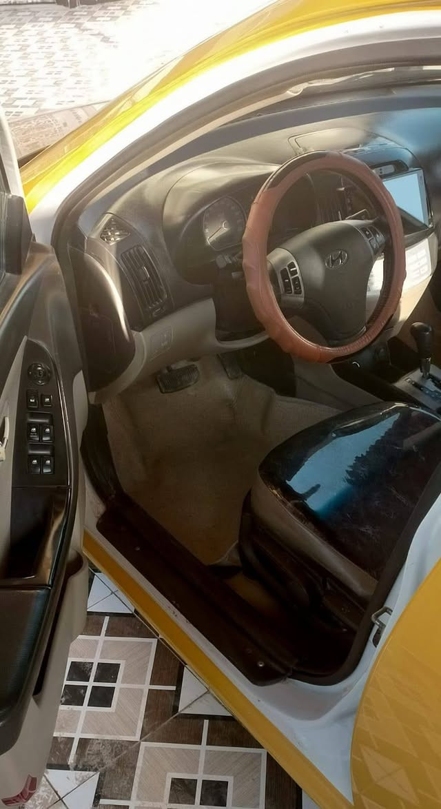 سلام عليكم
النترا خليجي مكفوله 
موديل ٢٠١١
مكينه 1600
رقم بابل مداور ثاني يوم 
جاهزة من كلشي 
كير مكينه حداديه ڱڵـه. جديد
العنوان/ الديوانيه الحمزه الشرقي 
السعر 110 وبيها مجال
للاستفسار ***********
