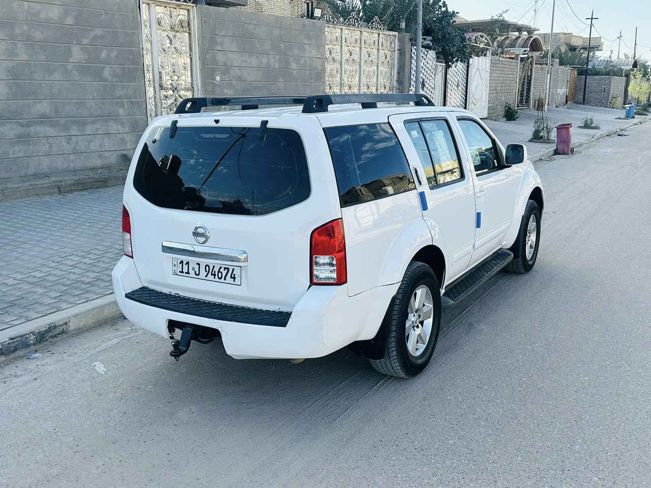 سلام عليكم
السعر بلاش ماكو هيج سعر 85
للبيع فقط نيسان بافندر موديل 2010 لون يخبل ابيض وفول موصفات سياره للخير واحد على واحد 
رقم بغداد الدولي سنويه جديده تحويل ثاني يوم باسمك 

مكينه وكير قبل سبوعين شادهن 
حداده توه منفوضه 
تخم تاير جديد 
كهربائيات عامه شغاله 
سنتر لوك شغال 
ريموت تقفيل تفتيح 
تبريد شغال 3 قطع 
سياره جديده وجاهزه للخير مانقصه برغي 
العنوان البصره قضاء المدينه 
*********** تصل وبيك خير وتدلل
