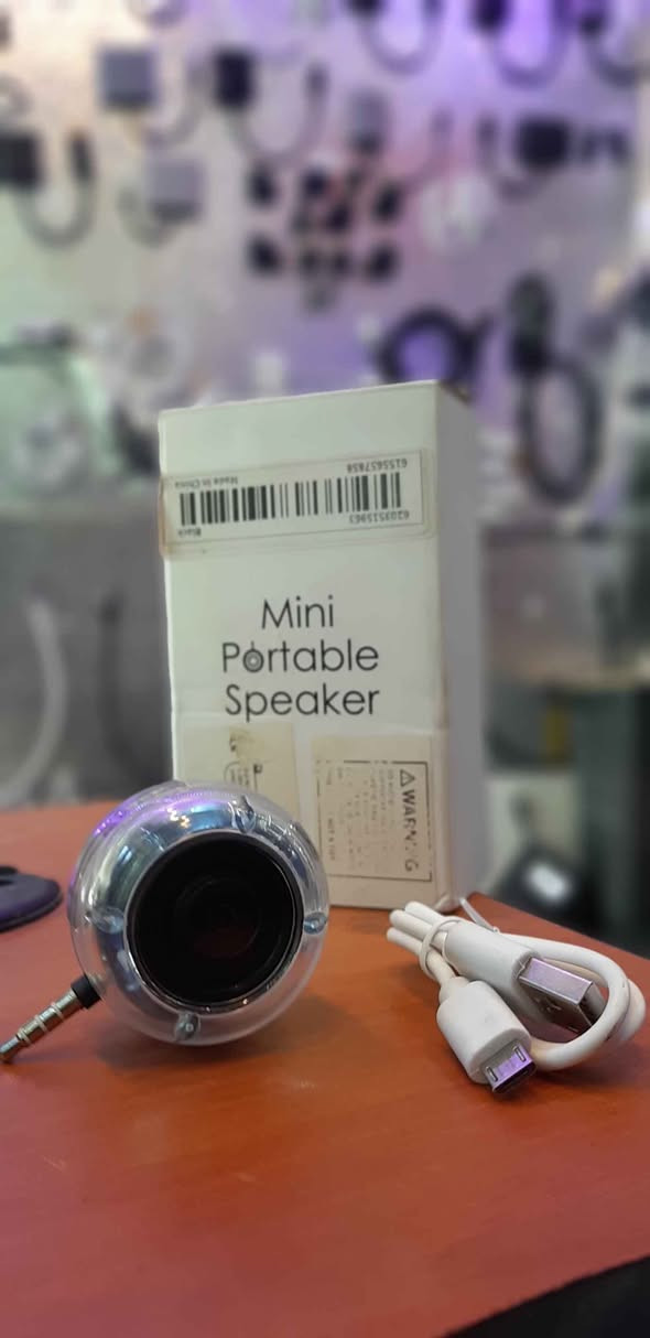 🔊✨ سماعة Mini Portable Speaker
صوت قوي بحجم صغير! 🎶🔥
استمتع بأفضل تجربة صوت وين ما تروح، تصميم أنيق وخفيف يناسب الجيب والسفر 🎧💼
تشتغل بسهولة عبر AUX + شحن USB 🔌
مناسبة للموبايل، اللابتوب، الكمبيوتر وأكثر 📱💻
✅ صوت نقي وواضح
✅ حجم صغير سهل الحمل
✅ شكل عصري وجذاب
✅ جودة ممتازة مقابل السعر
📦 متوفرة الآن بسعر مناسب جداً
🚚 التوصيل متاح
📩 راسلنا للحجز أو الاستفسار أربيل, العراق


**إذا كنت صاحب هذا الإعلان وتريد حذفه لأي سبب، رجاءا أرسل رسالة إلى الدعم الفني**