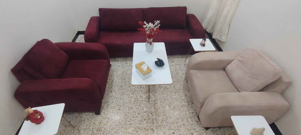 خمس مقاعد تخم باله اوربيه شغل درجه اوله
مكاني بغداد شارع حيفا
*********** بغداد, العراق
