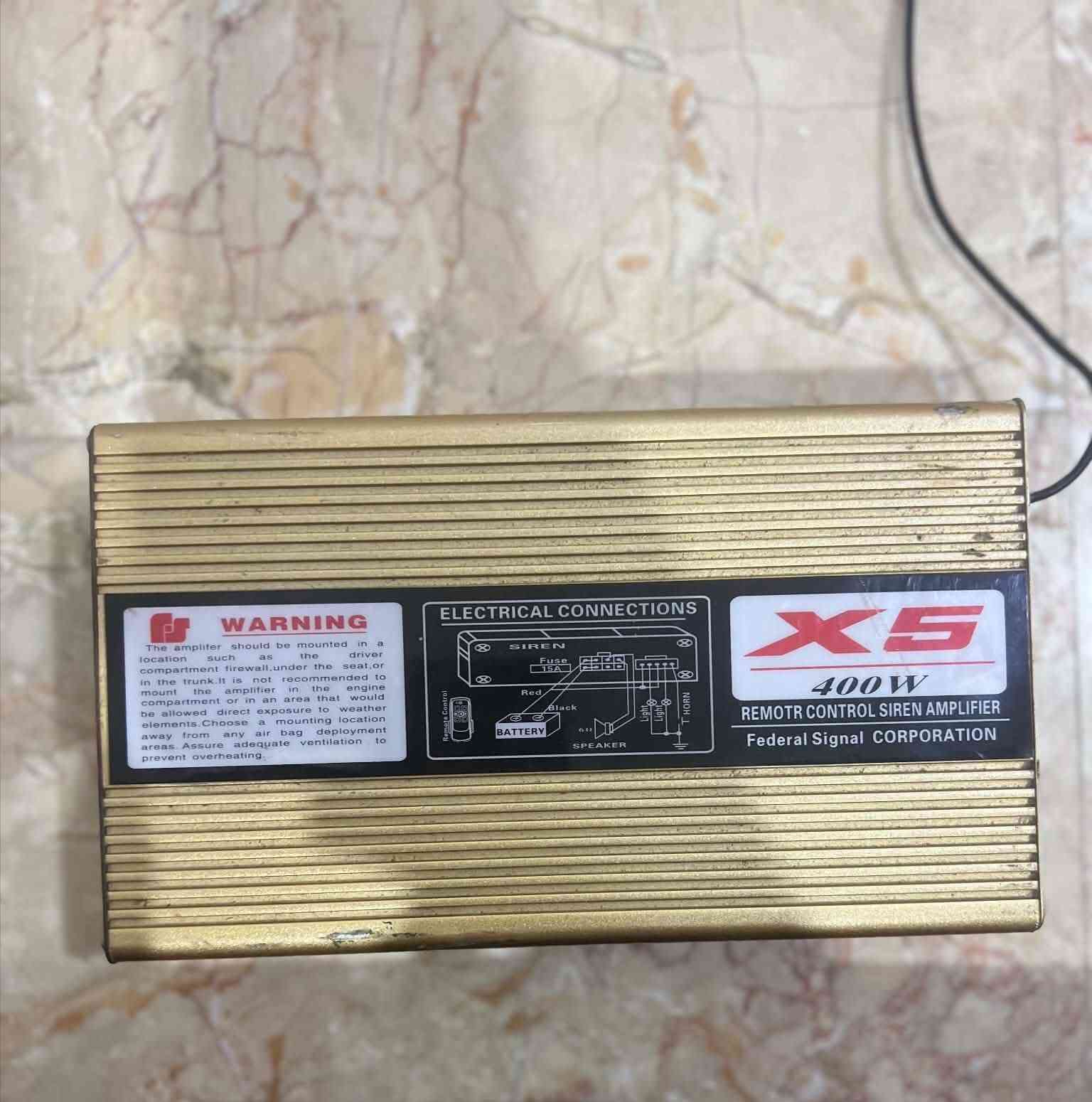 السلام عليكم صوتيه للبيع جديده السعر 80 وبيه مجال ***********
