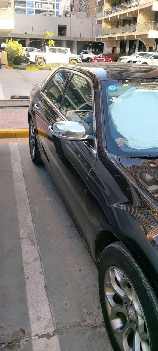 سلام عليكم حبايب اوباما للبيع السياره فول الفول موديل 2012 حادثها جاملغ وبنيد بل حافه يعني بدون ايرباك السياره السعر 170 وبيها مجال للاستفسار0 770 038 0179‬
