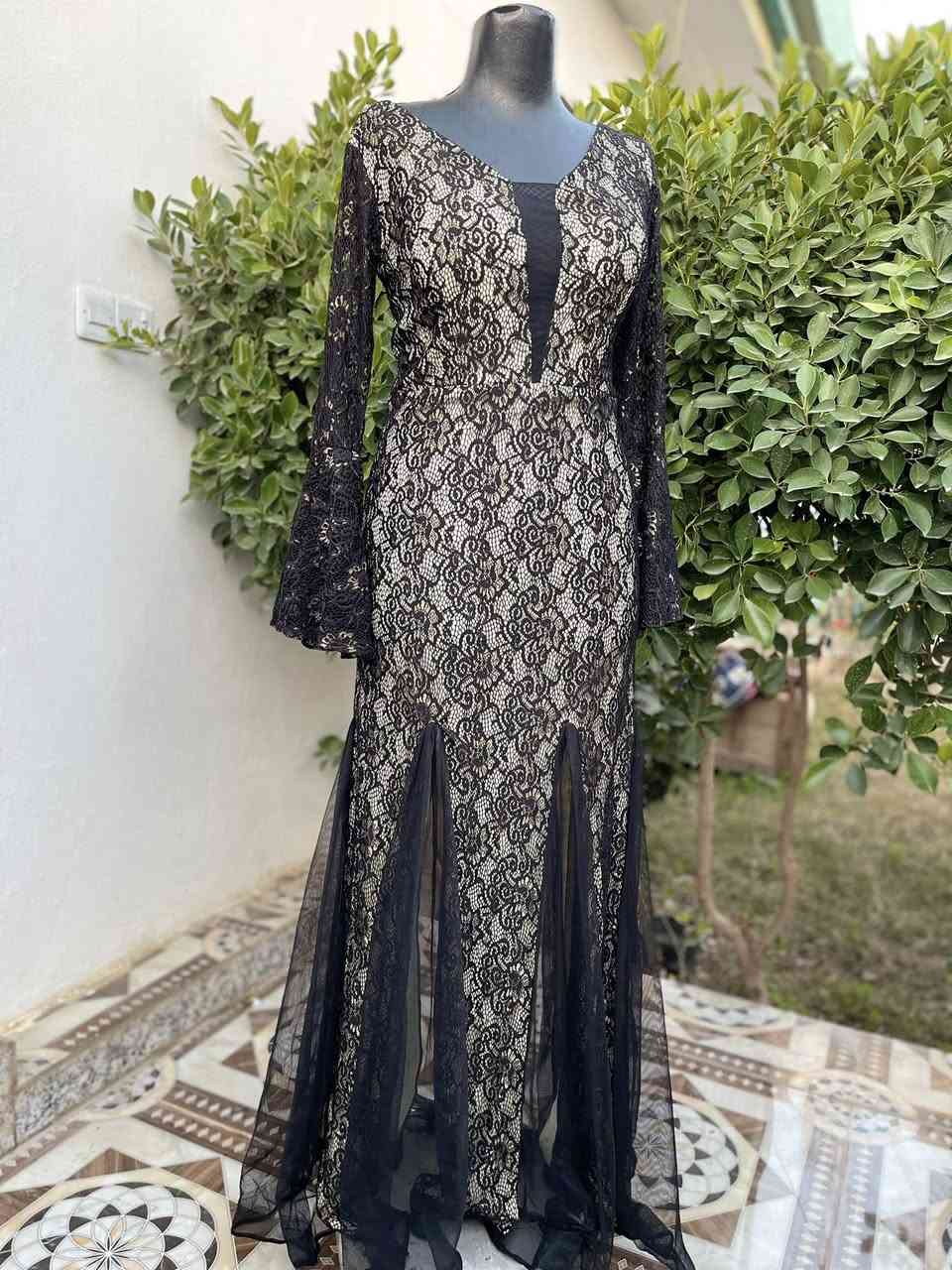 فسـاتين جديد مامستخدم نضافه ٩٩❤️✨/للبيع سعر القطعه ع 25 (بيهم مجال ) ابيع شلعه


**إذا كنت صاحب هذا الإعلان وتريد حذفه لأي سبب، رجاءا أرسل رسالة إلى الدعم الفني**