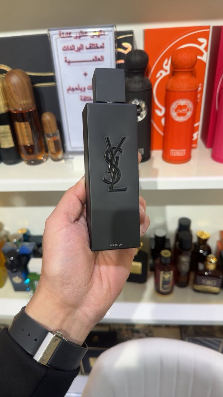 توفرت كافة التقسيمات وباحجام مختلفة ٣ مل و ٥ مل و ١٠ مل لمختلف البراندات العالمية والخليجية نتعامل فقط بالاصلي 💯 
اليحب يزورني مكاني بغداد اليرموك اربع شوارع 
وكذلك متوفر خدمة توصيل لكافة المحافظات 
للاستفسار اكثر يرجى مراسلة الصفحة او الواتس 
*********** 
تحياتي لكم ولادارة الكروب 
#دكتور_كشخه_للعطور
#العراق
#تقسيمات
#original
#اصلية
#luxury
