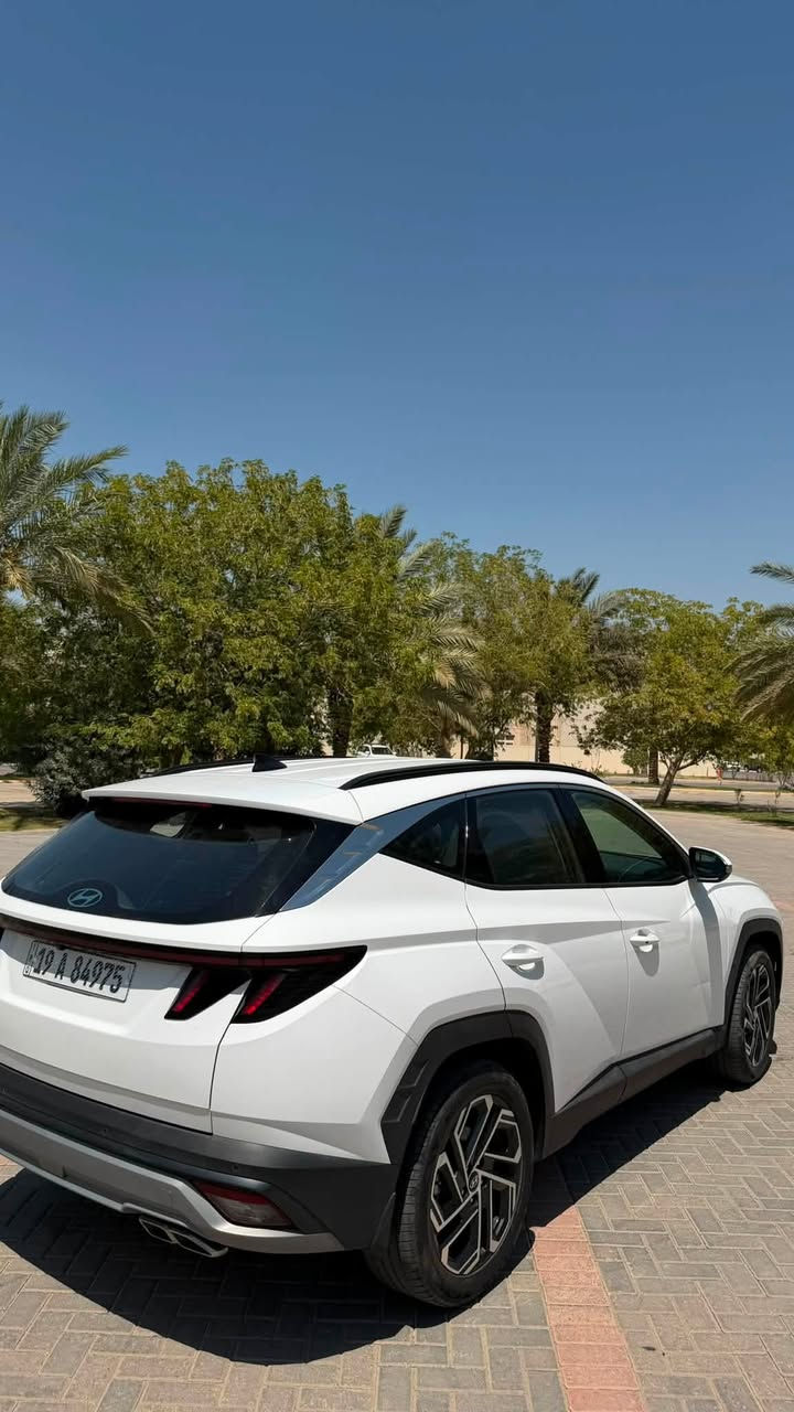 سلام عليكم
للبيع : توسان 2025 خليجيه ماشيه 12 الف رقم كربلاء قماره حديد
مواصفات السياره: 
_كشنات تبريد
_شاشه وسطيه متصله
_كراسي كهرباء
_رادارات 360 
_ويل 19 
_تحكمات ستيرن 
وبعد هواي مواصفات 
سعر السياره 32 مليون و500 
للاستفسار الاتصال على الرقم ***********

