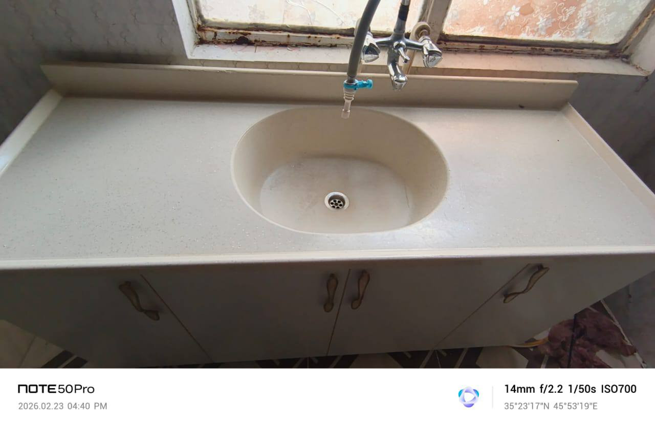 سلاو ام عه شیایانه بوفروشتن زور جوانو تازه یه بو نرخ چات بنیره


**إذا كنت صاحب هذا الإعلان وتريد حذفه لأي سبب، رجاءا أرسل رسالة إلى الدعم الفني**