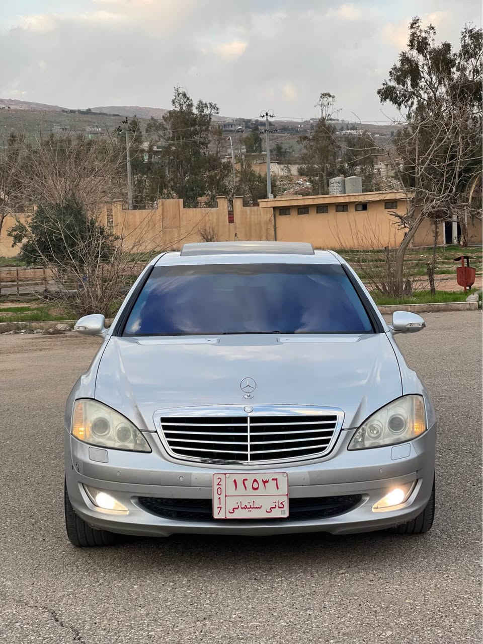 نرخی ٦۷ وەرەقە و مەجال 💵
📞***********
📞***********
   🛑 تێبينی / سەيارەکە تەنها بڕاوەی پێشەوەيە واتە موس نيە و بڕاوەی پشتی نيە 📦✅ 
ميرسيدس بينز ، مۆدێل ۲٠٠۹ ، دوبەی ، S-350 
مەکينە مەرغوب شەش پستۆن ✅
گێڕ و مەکينە بەشەرت ، کارەبايی بەشەرت  💯
دەبڵ و چووپ بەشەرت ، سەيارەيەکی زۆر پاک و جوانە هيچ مەسروفێکی نيە دەعامی بۆ دەعامی بەشەرت.
دەعم و لێدراوی نيە تەنها يەک پارچەی بۆياغە  ☑️
ناونيشان : کۆيە 📍 كويسينجاك, أربيل
