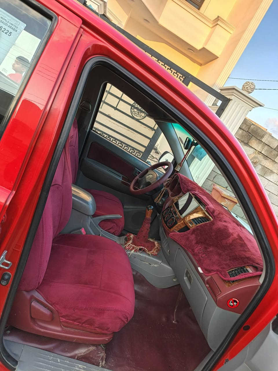 للبيع بيكب عذاري كويتي شاصي (19) موديل2010 رقم صلاح الدين دولي سنوية جديدة شرط تحويل والغرامات ضررها 3 قطع أمامية صبغ بدون دواخل وبيها مكانات رش محدد خلف باب سايق سيارة جاهزة احلى من الصورة 
مكان سيارة صلاح الدين تكريت غير متواجد ع النت 
للاستفسار الاتصال ع رقم (***********) .               (***********)
