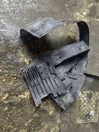 دوسات شبح بدي قصير وارد بدون شخط او كسر دوسات داخليه نيلي بدي قصير شبه...