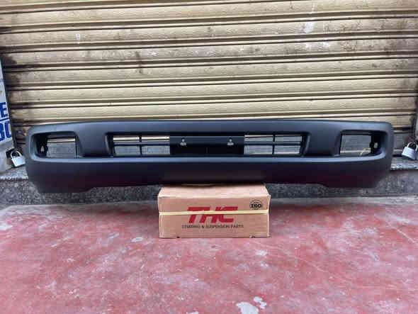 السلام عليكم
يتوفر لدينا الادوات الاحتياطيه لاندكروز
للاستفسار مراسلة الصفحه اوالاتصال 
على الرقم.   ***********
مركز الفردوس الفردوس
العنوان   بغداد شارع الضلال
الفرع اثاني السنك
يوجد توصيل  لجميع المحافظات
