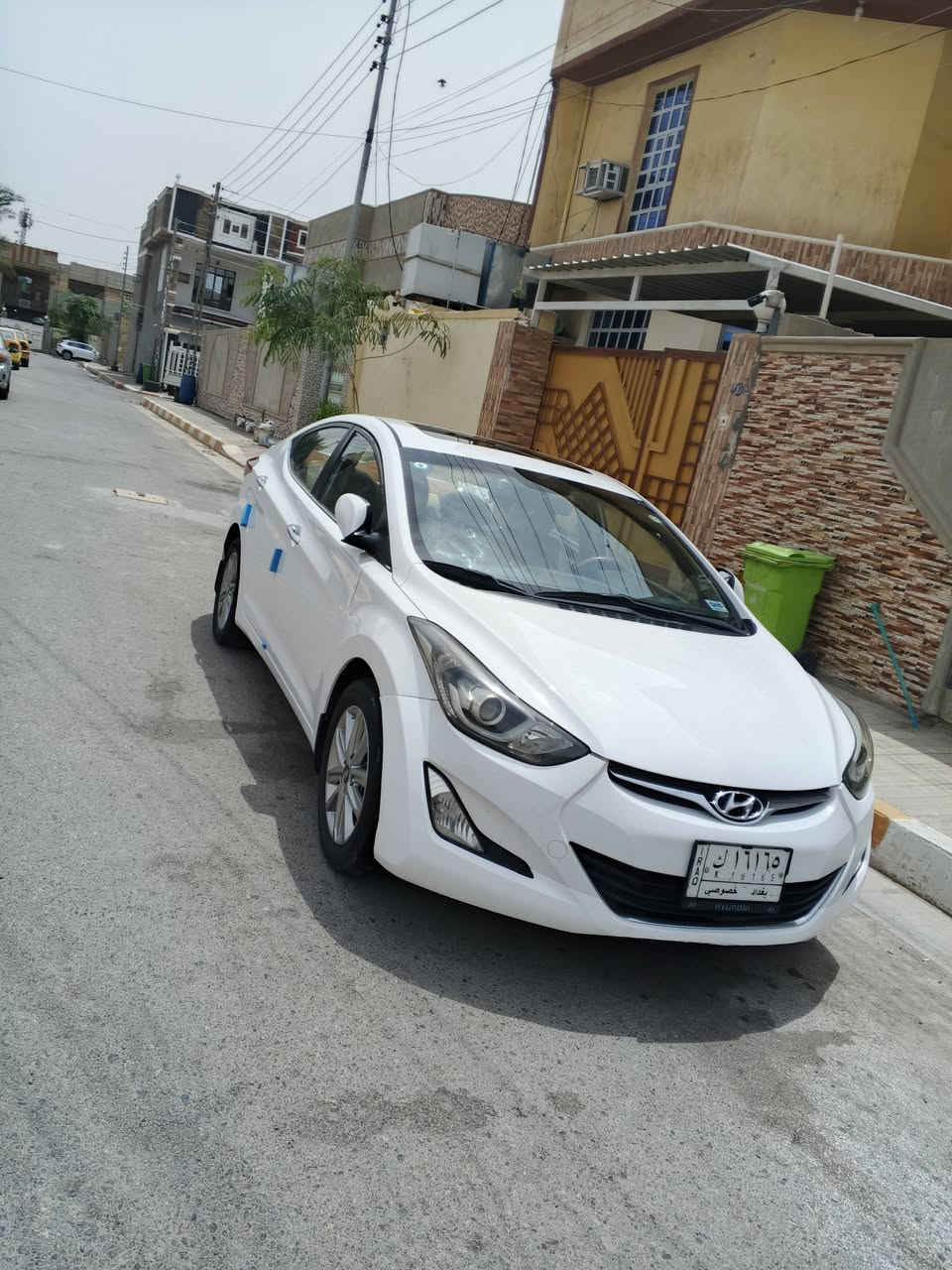 السلام عليكم
النترا 2016 خليجي بغداد
فول عدا البصمه 
محرك 1800دوش 
مكفوله كفاله عامه من كلشي 
السعر 130
***********
