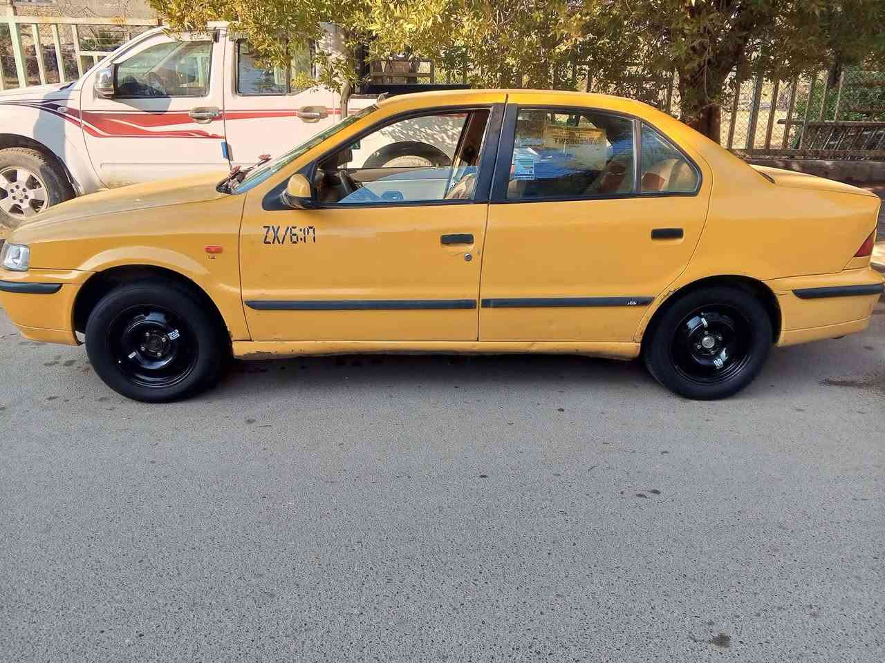 سلام عليكم سمنت2012 كير مكينه مقفولات تبريد شغال ضربتها بالشاملغ الخلفي بس السياره مقفوله سعر 32 وبيها مجال ورقم نيسان  مكلف بل نشر..رقم   28‏‪***********‬‏
