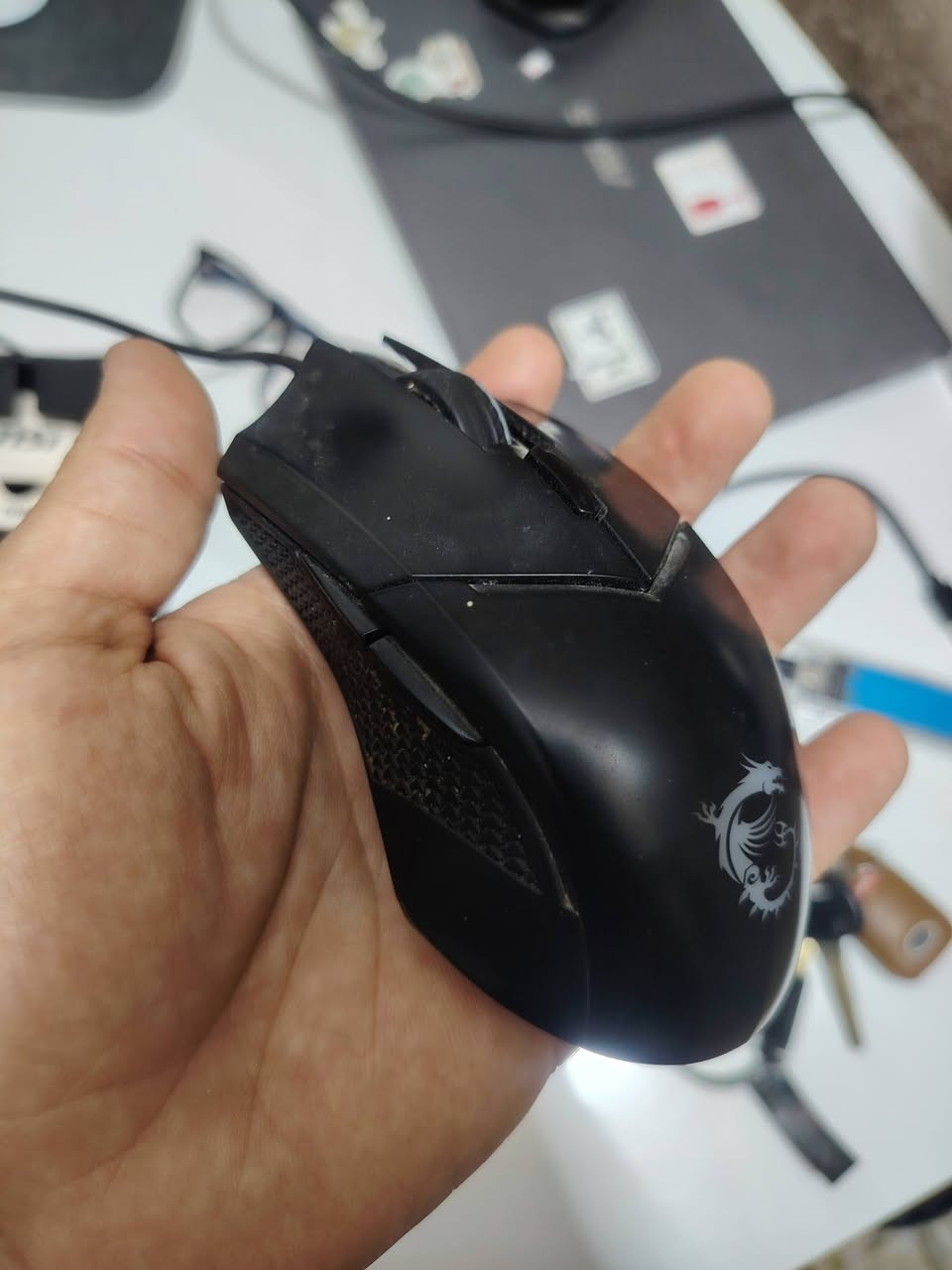 ماوس gm08 msi

للبيع

كلشي بيه شغال تمام بس رولة مالتة تشكل نوبات

سعره ٣٠ الف

واتساب ***********
