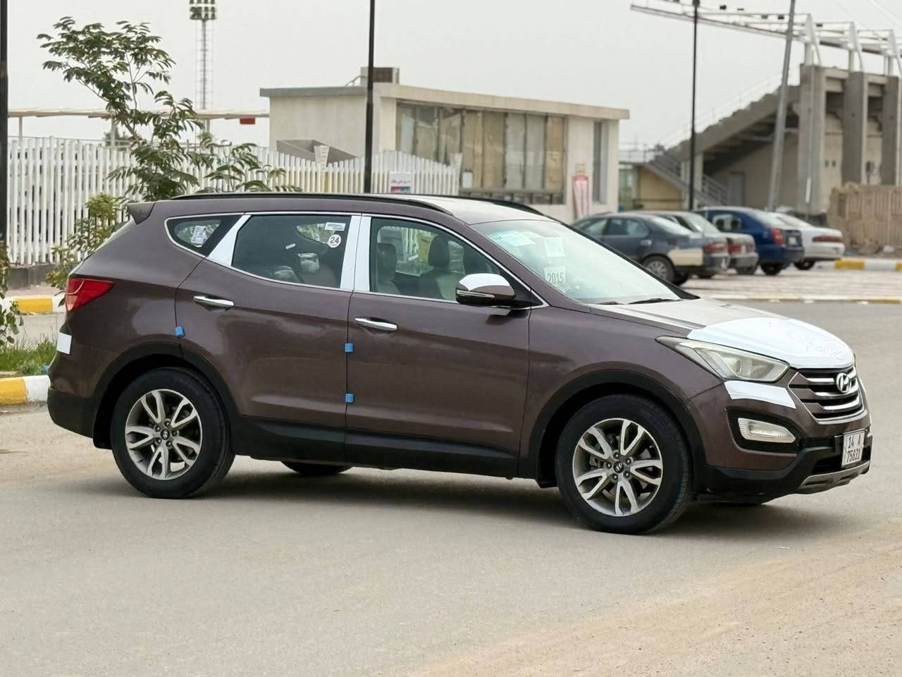 يا الله سلام عليكم سنتافيه وارد خليجي موديل 2015حره تحويل ثاني ضرراها جاملغ وبنيد بدون ادواخل موصفات سياره
شاشه كبيره 
تحكمات ستيرن جهتين 
شاير بل مري
6سلندر 
7راكب 
3قطع تبريد 
بعد بيها موصفات حلوه سياره جاهزه لأخير كير ومحرك وحداديه وتبريد ثلج ❄️ مكان سياره ناصريه شموخ سعر ب146وبيها مجال رقم ***********
