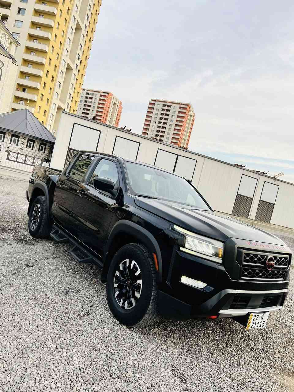 نيسان بيكب فنتيره مديل 22 برو X تويل يعني بدون فور ويل المرغوب 
بيه جاملغات خلفيه البدي فقط 2 قطعه بس كلير بدون حادث بدون معجون اثر شخط بجم كبس بلاد سياره احله من صور ماشيه 45 فقط 
رقم مميز اربيل تحويل وكاله بشرط 
سعر 250 وبيه مجال مكان اربيل ***********
