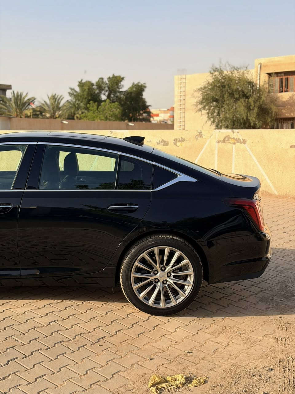 السلام عليكم 
كديلاك CT5 V6 
موديل. 2022
ماشيه. 26 الف
السياره جديده بدون نقص 
فول مواصفات 
دخله تقرير بل عراق صار بيها صبغ بنيد ودعاميه اماميه فقط عده هاذني السياره كفاله من كلشي 
ترهم مرواس وبيع حسب الرغبه 
السعر 270$
***********
