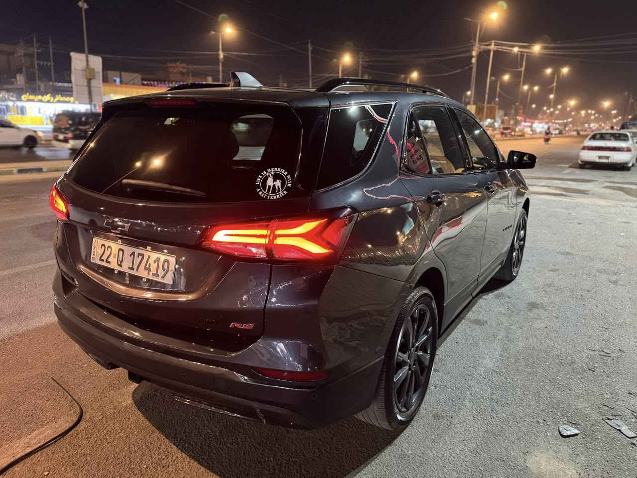 #المركبة : شيفرولية ايكونكس فئة RS فول مواصفات موديل 2023
#الضرر : صبغ بنيد + باب فقط+جاملغ خلفي 

#الرقم : مرقم اربيل الرقم الحديث ( تحويل او وكالة )

#الايرباكات : بدون ضرر اي ايرباك

#المواصفات :

▪️السيارة : #شوفرليت #ايكونكس  #RS لون رصاصي

▪️الموديل : 2023 

▪️المحرك : 1.5L توربو (اربعة سلندر) 

▪️حجم الويل: ويل كب RS حجم 19 مع طقم تايرات بحالة ممتازة

▪️قمارة بانوراما

▪️نظام ال 5 كامرات برؤية 360 درجة

▪️حساس امامي اصل 

▪️حساس خلفي اصل

▪️رادار امامي مانع تصادم

▪️رادار جانبي (نقاط عمياء)

▪️تحديد مسار

▪️كامرة خلفية دوارة اصل

▪️لايتات ثلاث عدسات زينون ابيض عالي وناصي اصل مع حاجب LED

▪️بصمات عدد 2 للابواب مع بصمة تشغيل

▪️غرفة السيارة:كشنات السيارة جلد اسود اصل مع تطريز RS على الكشنات

▪️تحكم فول كهرباء لكرسي السائق والراكب

▪️شاشة الدشبول كبيرة (ايباد) للتحكم بايعازات السيارة

▪️تبريد قطعتين امامي وخلفي

▪️تدفئة لكشنات المقدمة

▪️تدفئة بالستيرن

▪️دمام بالدشبول

▪️جنطة كهرباء

▪️تشغيل عن بعد

▪️سايد بريك دكمة

▪️سستم صوت BOSE

▪️تحكم ستيرن جهتين بلوتوث وحاكية وكروس سرعة وتحكم صوت 

▪️نظام ABS مانع انزلاق

▪️السيارة موديل 2023 ، فئة RS (فول مواصفات) ، جديدة وبوضع الشركة.

#نكفل السيارة من الغرق ، الشاصي و الايرباك.

السعر المطلوب : 175 ورقة مع المجال

 

الاتصال على : ***********
