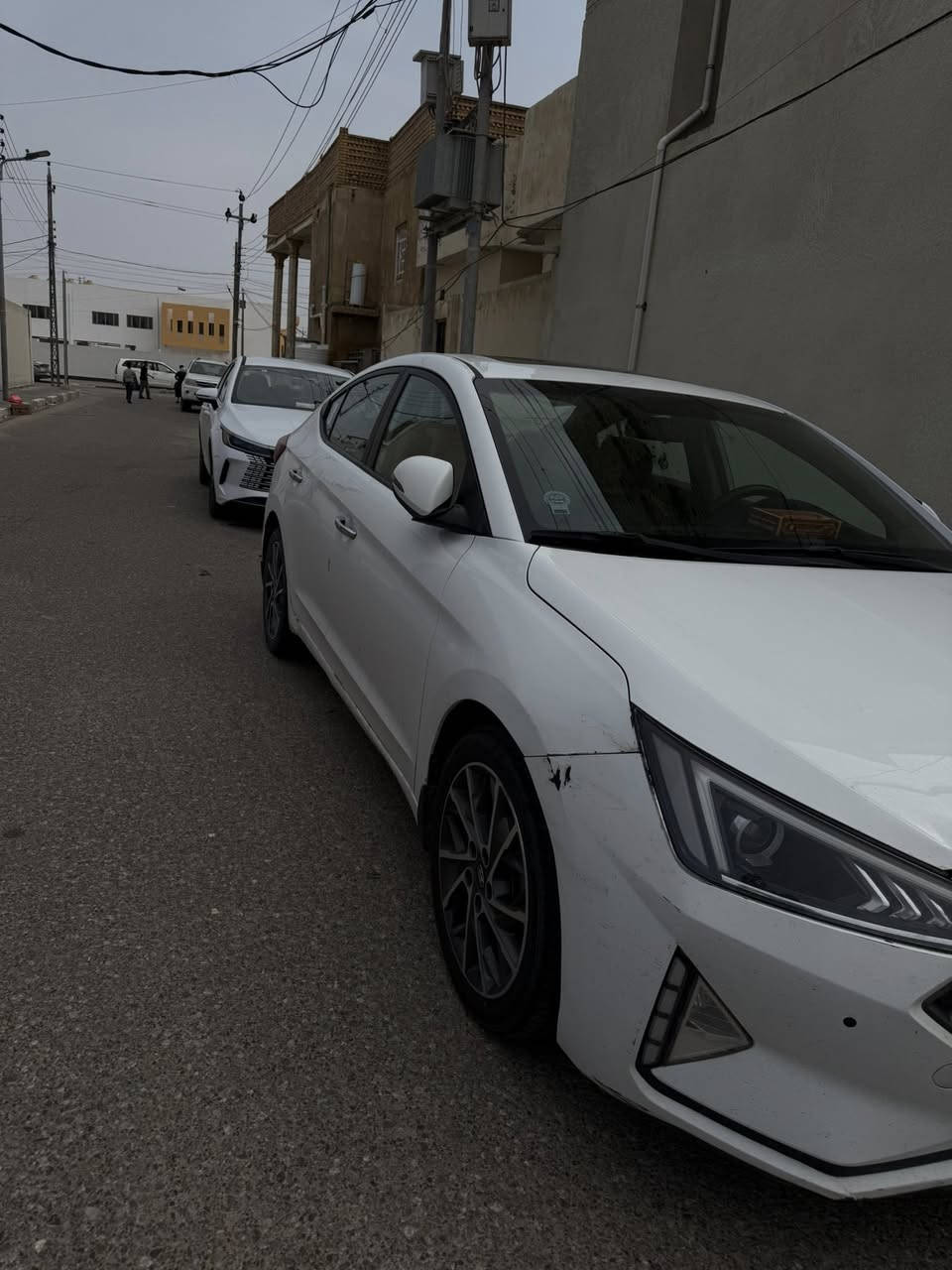 السلام عليكم الانتره 2020 خليجي فول موصفات المكينه 2000 دوش. السياره بصمه فتحه مري شفط بعد معروفه الفول رقم بصره السياره بيه طخات بصيطه. 
السعر. 147. وبيه مجال حك الجيه
المكان. البصرة. الجبيله
الرقم. ***********
