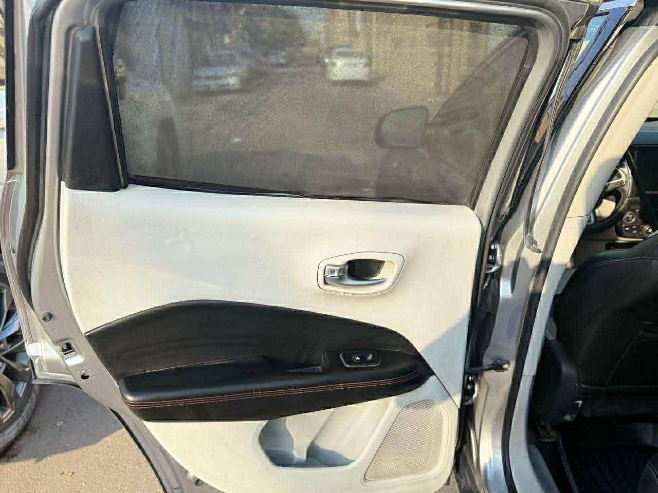 السلام عليكم
جيب كومباس 2019 فول عدا الفتحة

كير مكينة تبريد خير من الله

السونار مرفق بلصور وصورت الحادث بلعراق هم موجودة سيارة جاهزة وترايك وين متريد نقصها فقط ترتيب كشر

بغداد سيطرة الشعب

***********

السعر 110
