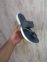 شحاطات رجالي • استندر • 182 درزان