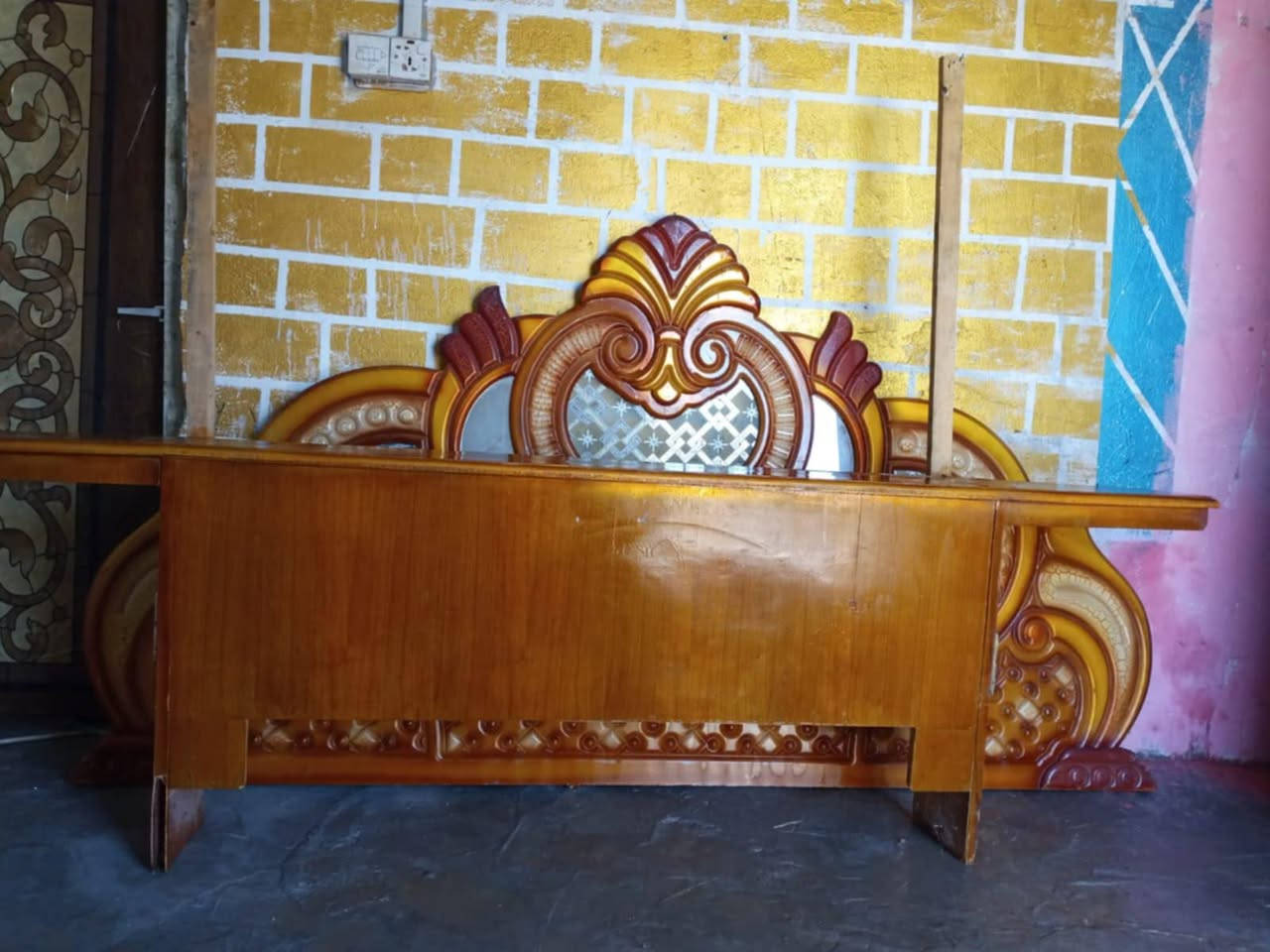 السعر 250


**إذا كنت صاحب هذا الإعلان وتريد حذفه لأي سبب، رجاءا أرسل رسالة إلى الدعم الفني**