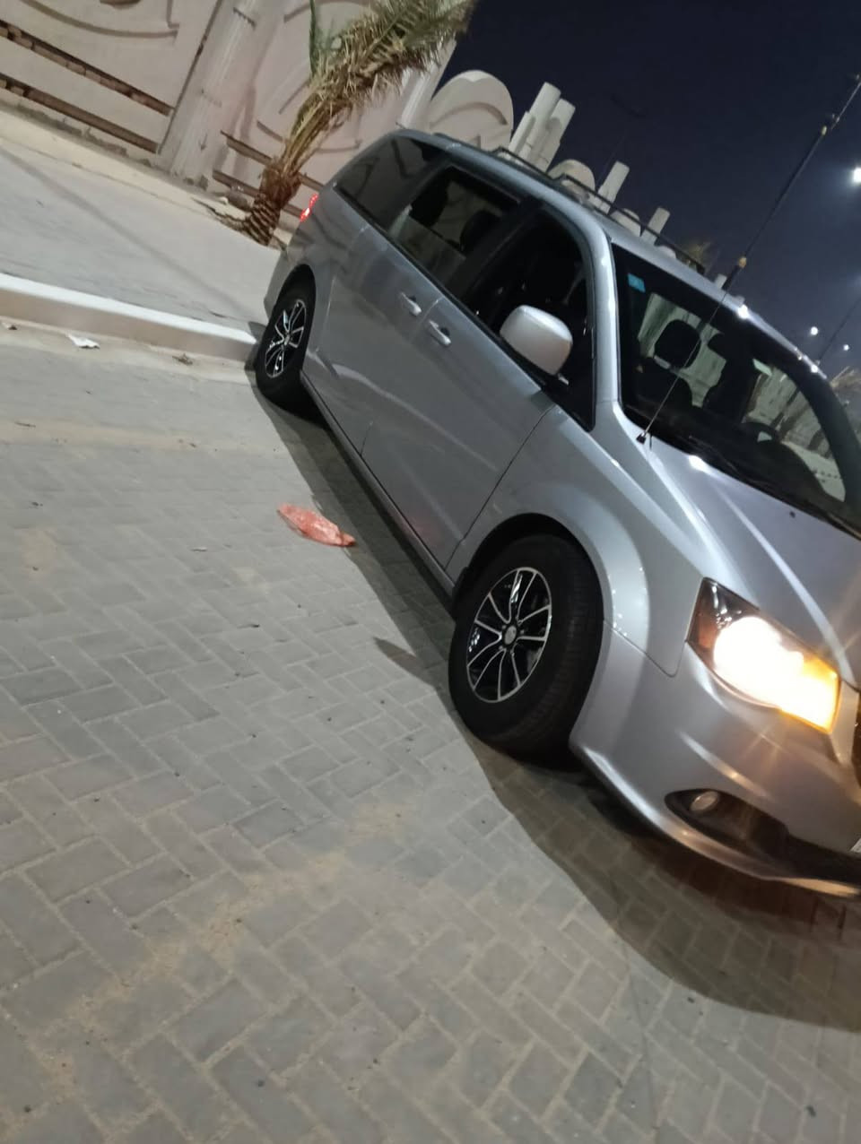 دوج كرفان جيتي مديل 19شرط تحويل رقم بصره انكليزي فول موصفات السعر 185


**إذا كنت صاحب هذا الإعلان وتريد حذفه لأي سبب، رجاءا أرسل رسالة إلى الدعم الفني**