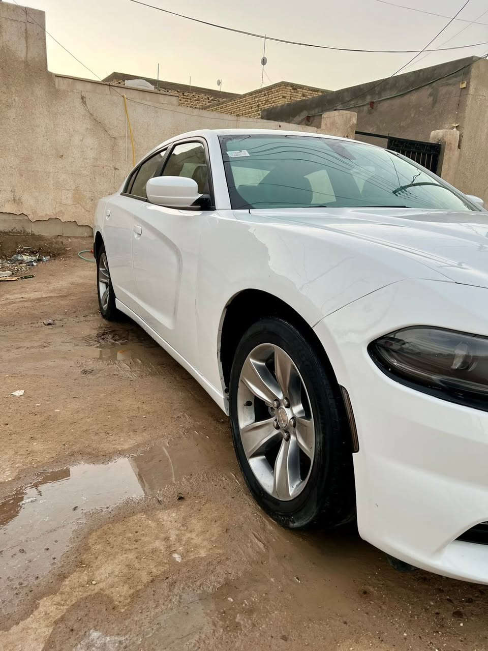 جارجر ادوات 2018كصه وحده فقط بجم محرك ٣٦٠٠ متوم شمالي سياره جاهزه عله آخر حبايه محرك كير حداده تبريد فول عدا الفتحه  منظومه غاز شادالها مكان السياره البصره السعر ٧٨بيها مجال للاستفسار ***********
