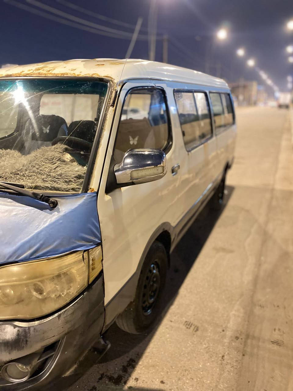 كيه موصليه لبيع مكينه ثنين ونص 30وبيه مجال مكان البصره ***********
