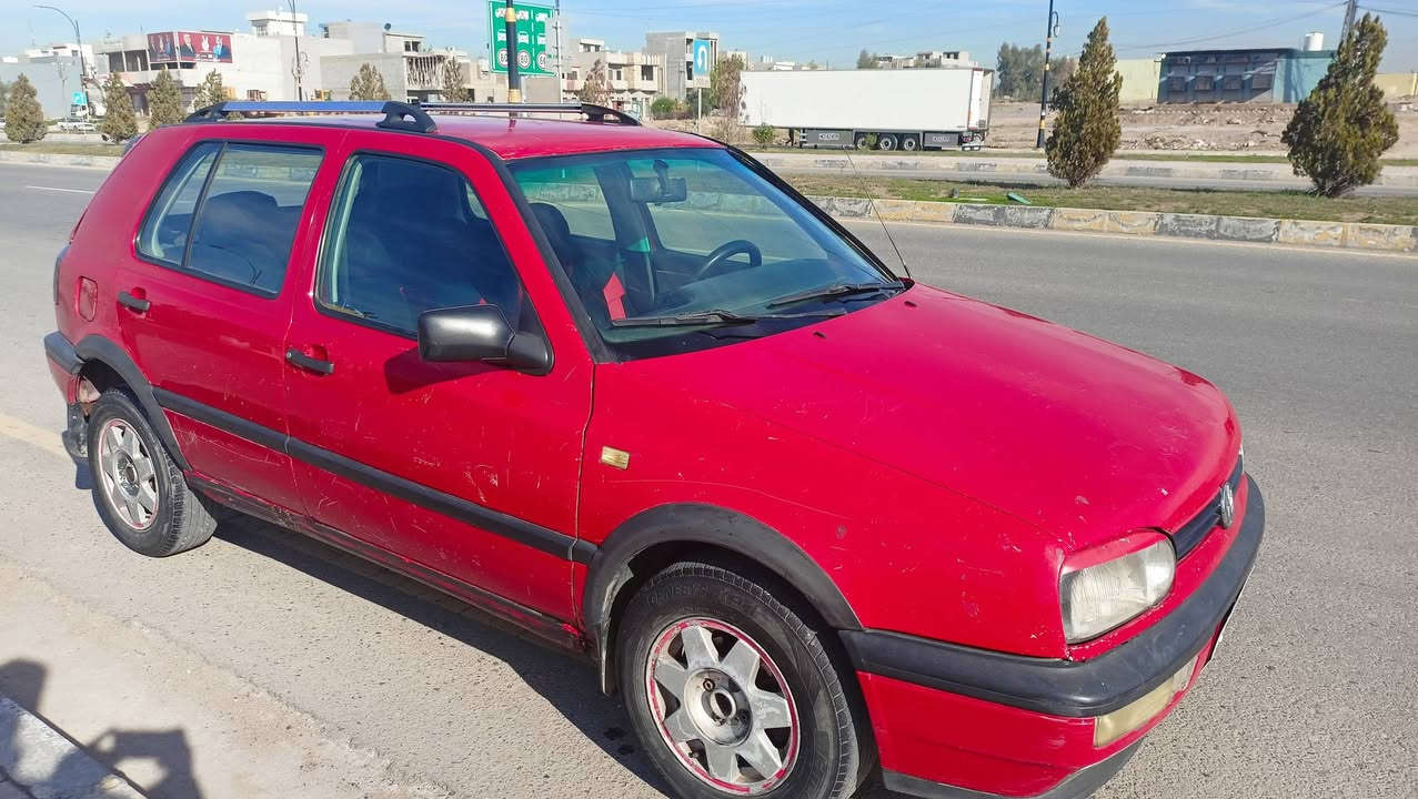 كولف نفخ للبيع 1994رقم الماني سنويه صاقطه من 2018كابون موجود كابريتا جديده شاشه جديده دوشمه جديده باتري جديد طخم جديدجامات كهرب تبريد شغال بس يعوزو غاز شرط التحويل السعر 35بيها مجال شويه رقم ***********/***********
