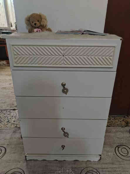 غرفه تركيه لبيع ٩ قطع ***********
